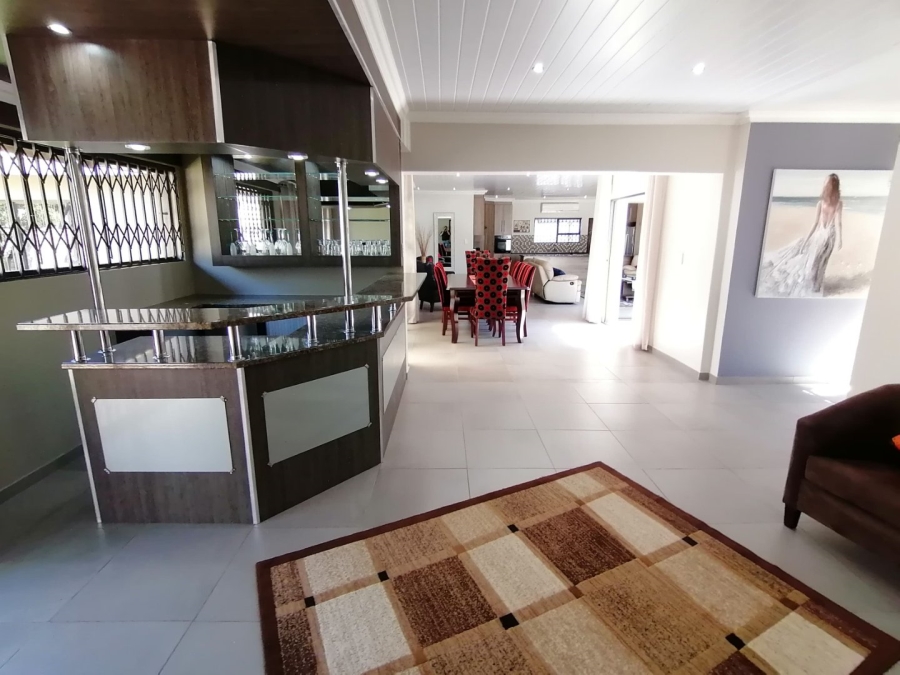 3 Bedroom Property for Sale in Langenhovenpark Free State